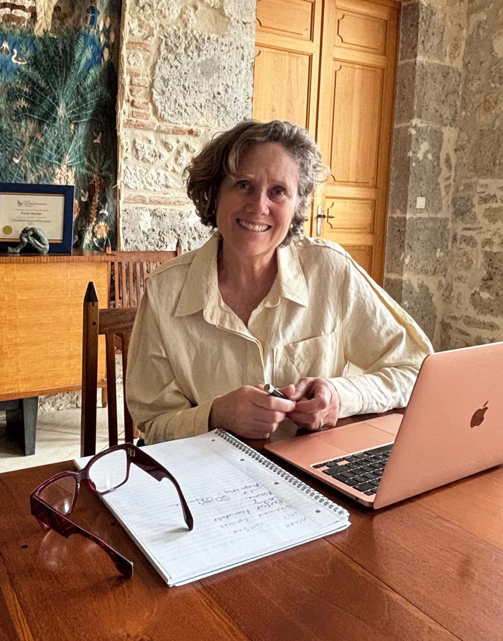 Fiona Warner Registered Hypnotherapist - London UK